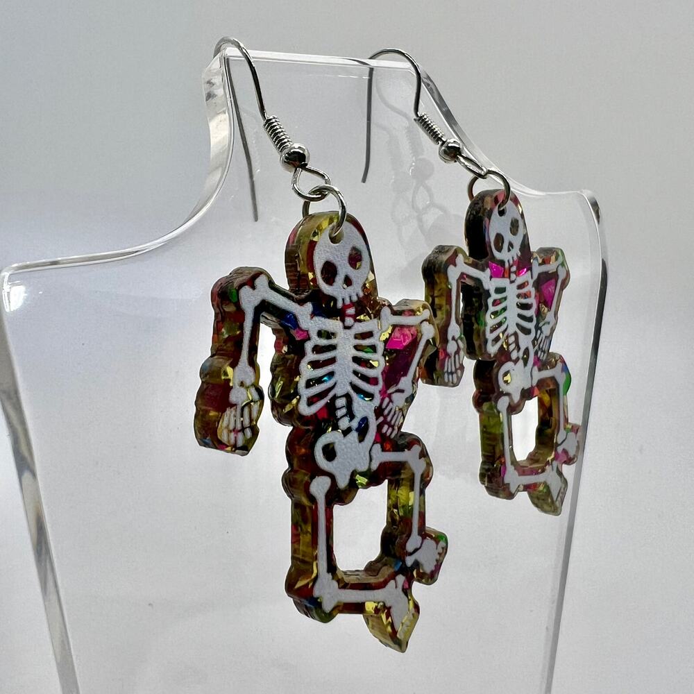 Dancing Skeleton Earrings - Halloween Earrings - Goth Earrings - Party Earrings - Picture 3 of 9
